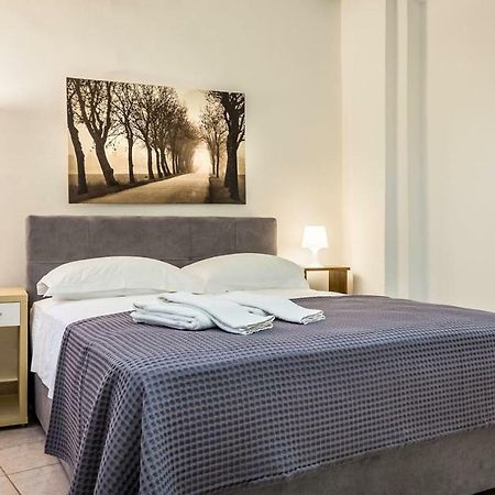 Ferienwohnung Renovated Loft At The Center Of Monastiraki Athen Exterior foto
