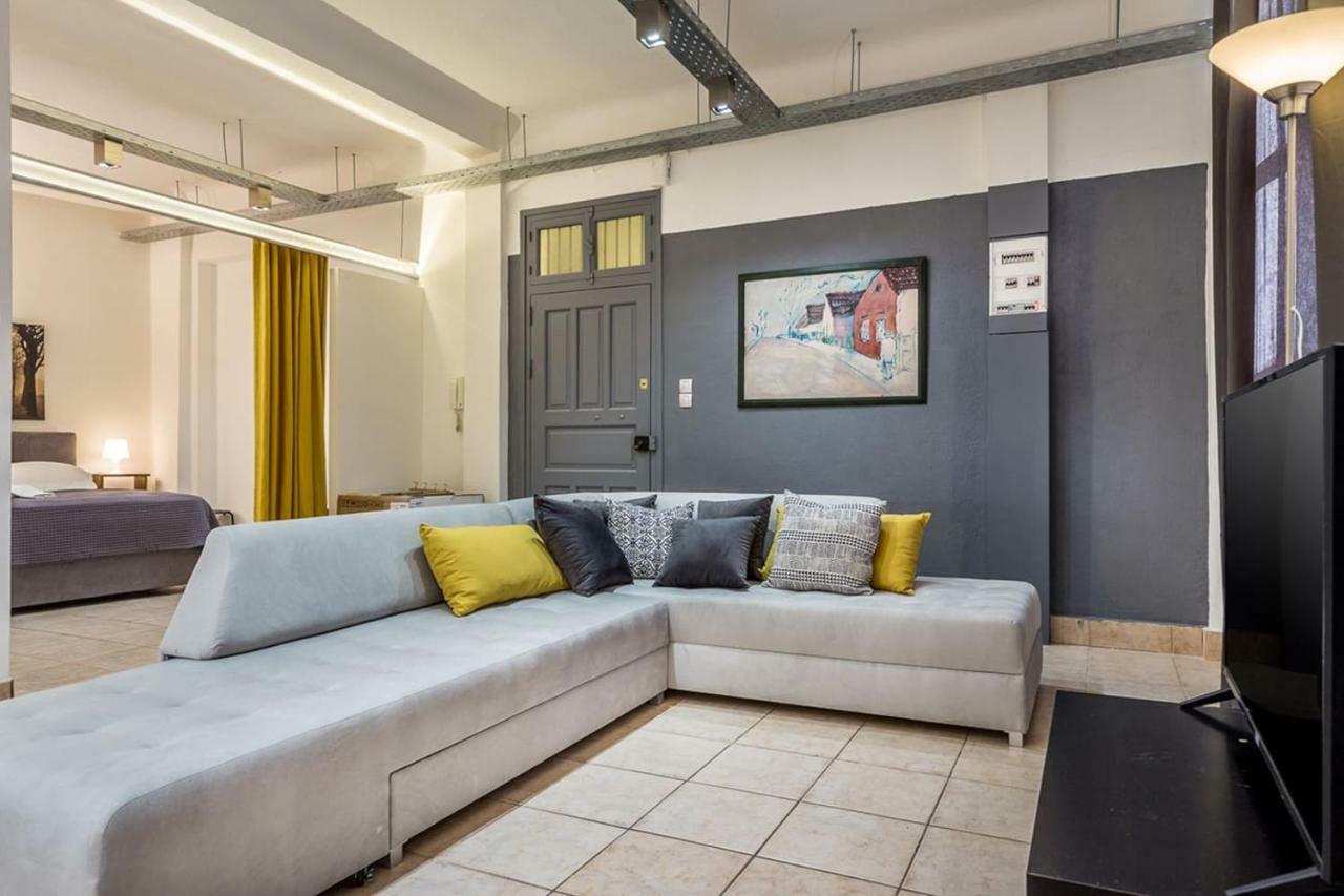 Ferienwohnung Renovated Loft At The Center Of Monastiraki Athen Exterior foto