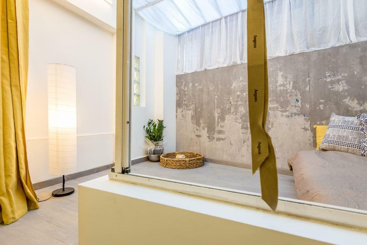 Ferienwohnung Renovated Loft At The Center Of Monastiraki Athen Exterior foto