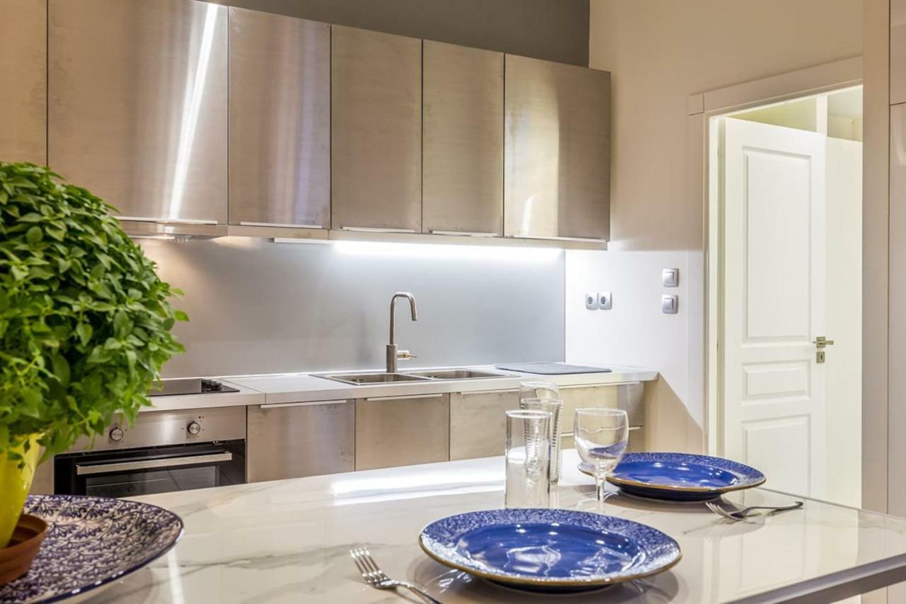 Ferienwohnung Renovated Loft At The Center Of Monastiraki Athen Exterior foto