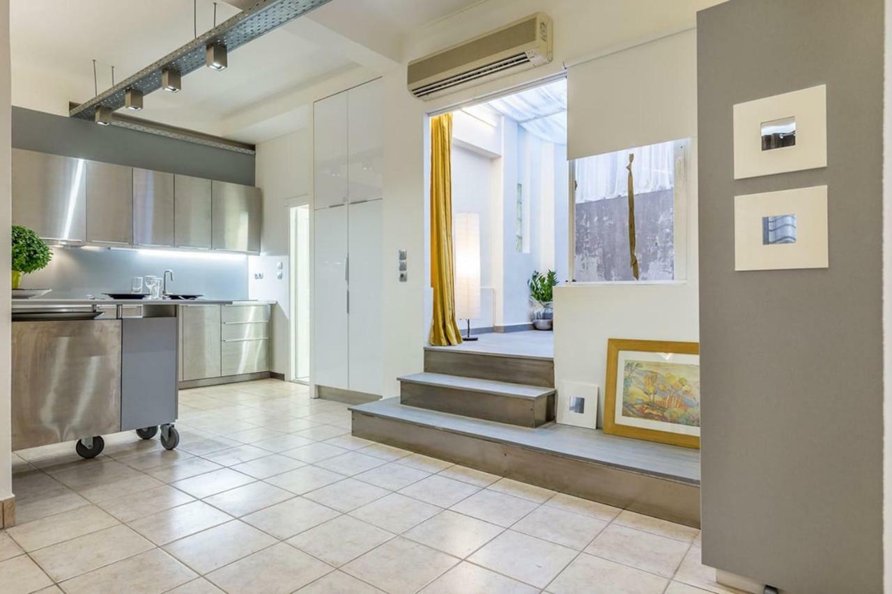 Ferienwohnung Renovated Loft At The Center Of Monastiraki Athen Exterior foto